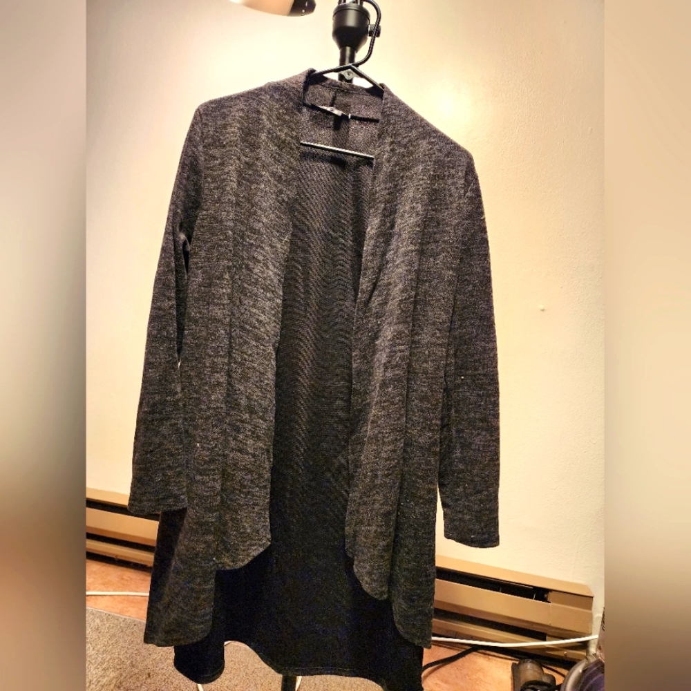 MOA Cardigan LG